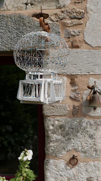 La Cage Aux Oiseaux Bed and Breakfast La Lande-de-Goult Εξωτερικό φωτογραφία