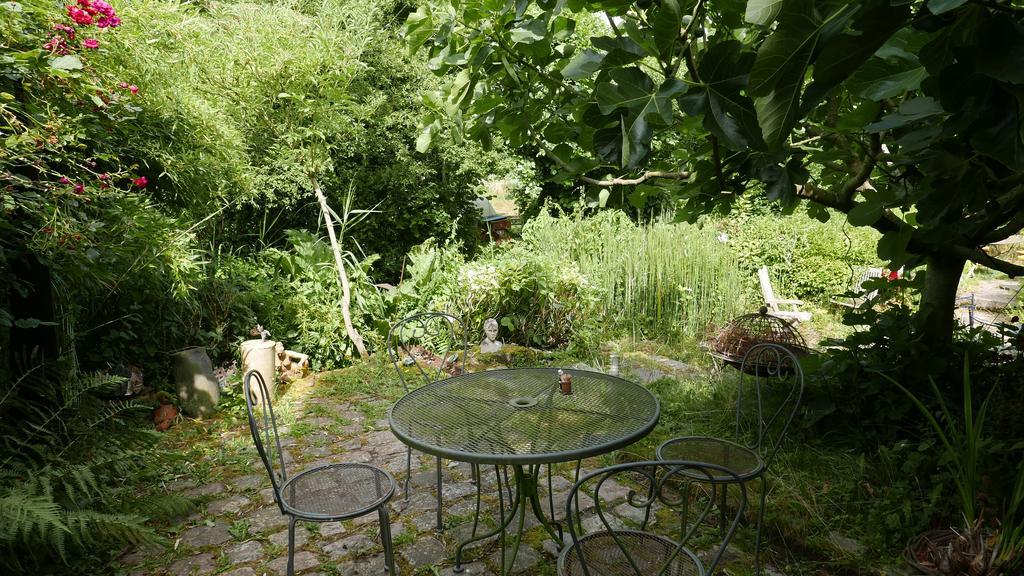 La Cage Aux Oiseaux Bed and Breakfast La Lande-de-Goult Εξωτερικό φωτογραφία