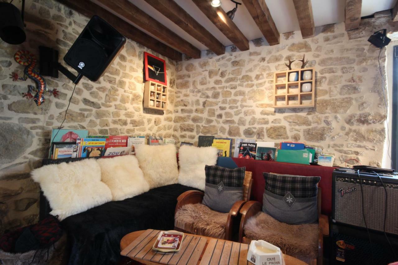 La Cage Aux Oiseaux Bed and Breakfast La Lande-de-Goult Εξωτερικό φωτογραφία